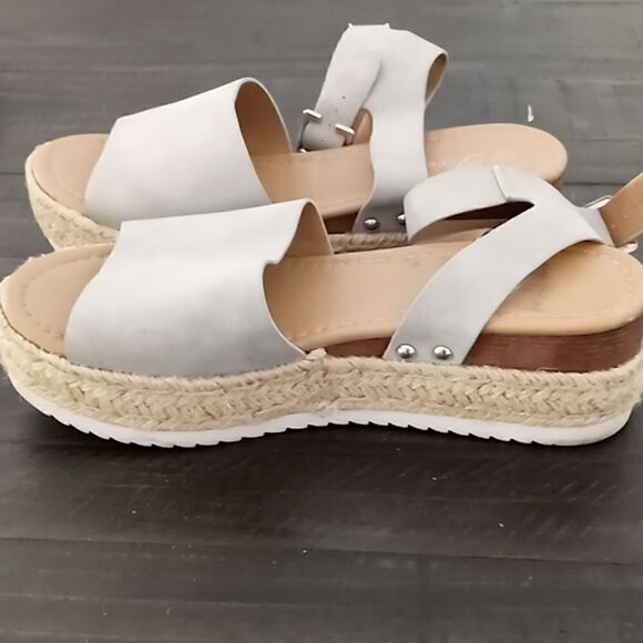 Forever ankle sandals size 9 - Picture 5 of 5